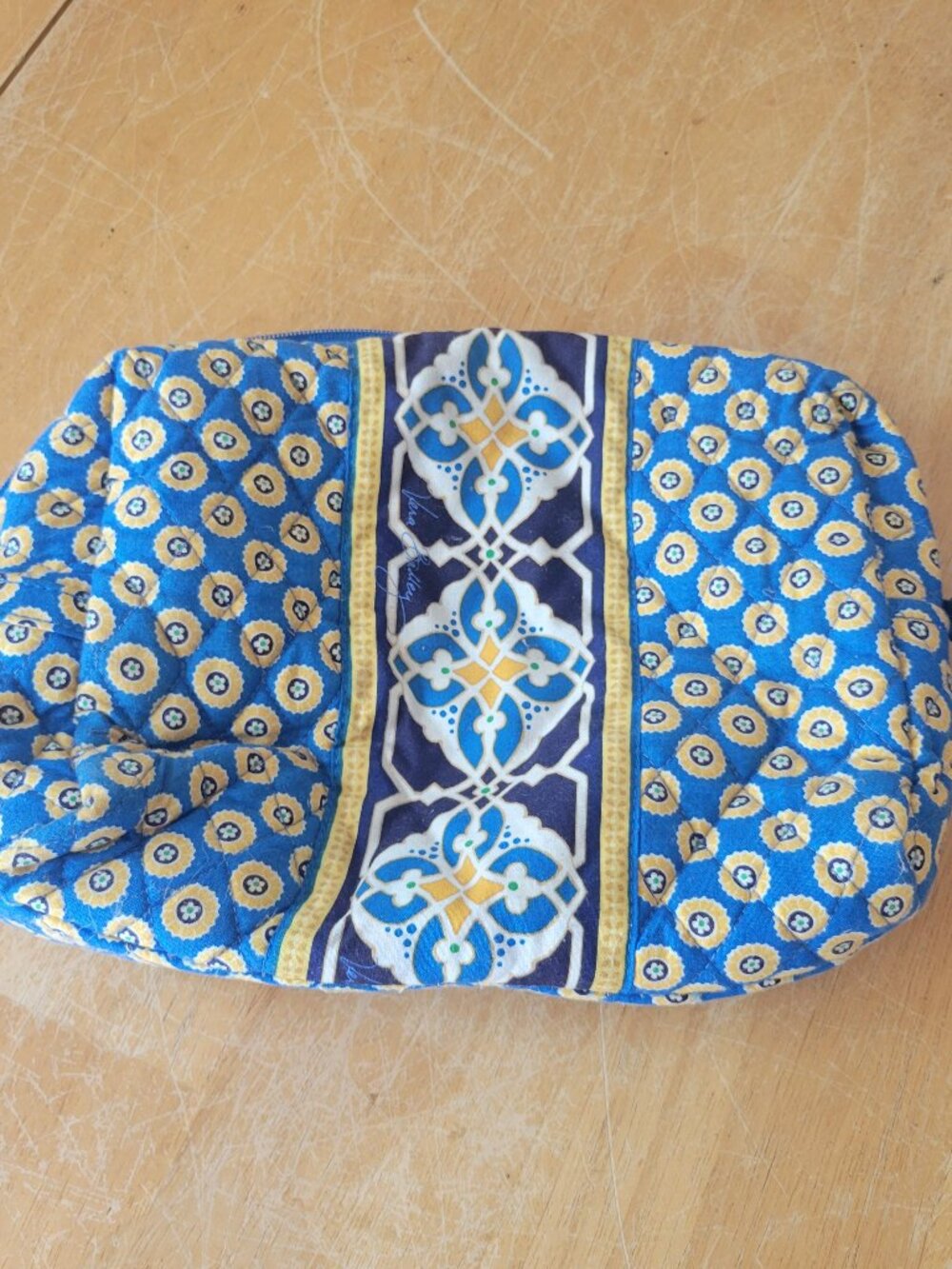 Vera Bradley Riviera Blue Zip Up Cosmetic Bag Makeup Travel Case Quilted Retired